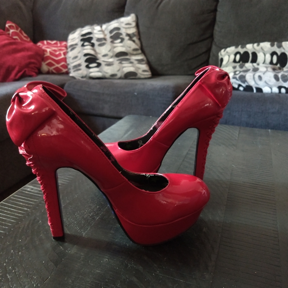 Betseyville stilettos  👠👠👠